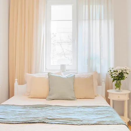 Centrum Abrahama 15 Minut Pieszo Od Plazy Miejskiej By Renters 公寓 格丁尼亚