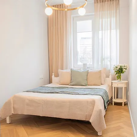 Lejlighed Centrum Abrahama 15 Minut Pieszo Od Plazy Miejskiej By Renters